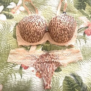 Victoria’s Secret leopard bra and panties